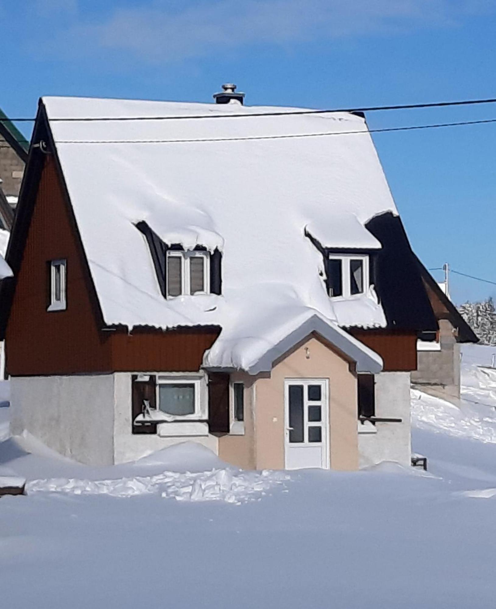 Holiday Home Apartman Aco جابلياك المظهر الخارجي الصورة