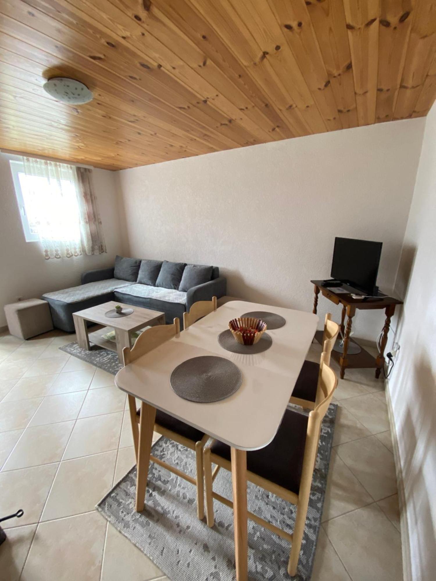Holiday Home Apartman Aco جابلياك المظهر الخارجي الصورة