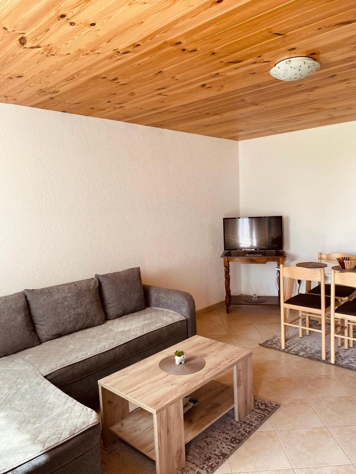 Holiday Home Apartman Aco جابلياك المظهر الخارجي الصورة